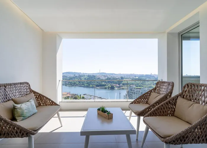 Porto & Douro Vista Apartments By Inviting