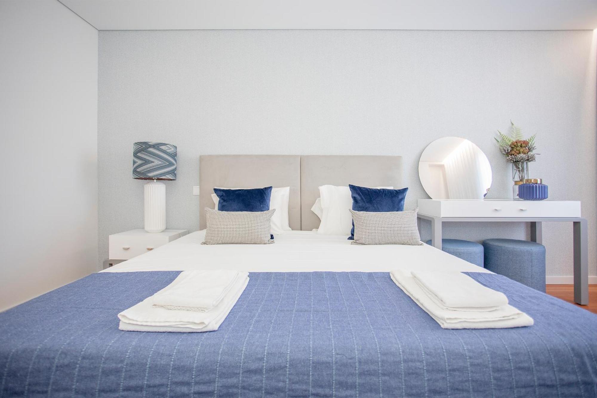 Porto & Douro Vista By Inviting *