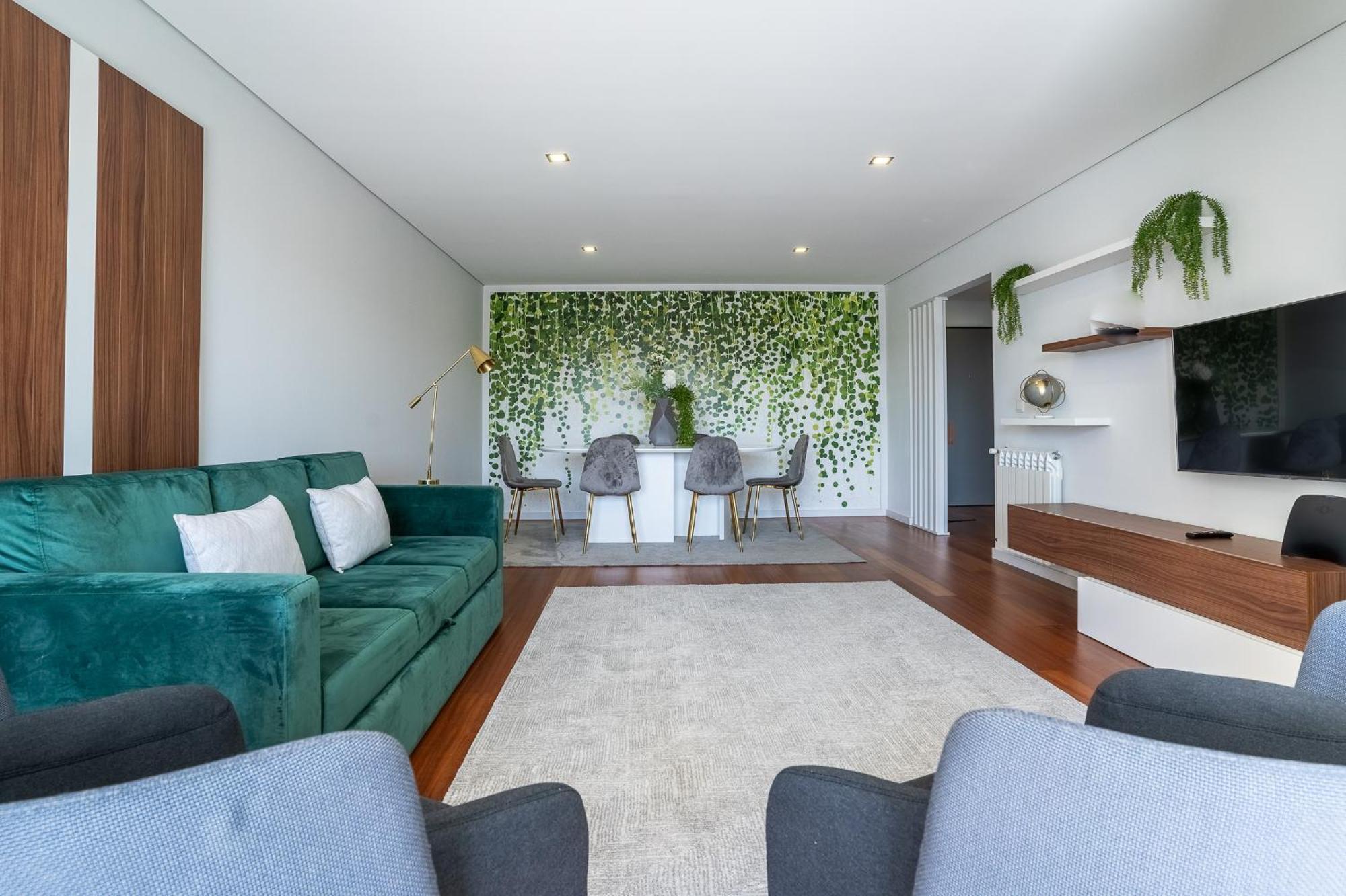 Porto & Douro Vista By Inviting
